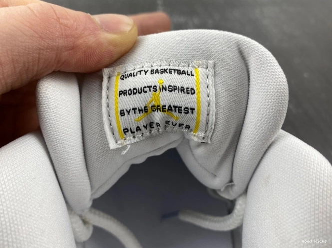 Cheap AH7860-107 Yellow Low 11 WMNS Air Jordan Snakeskin 0726